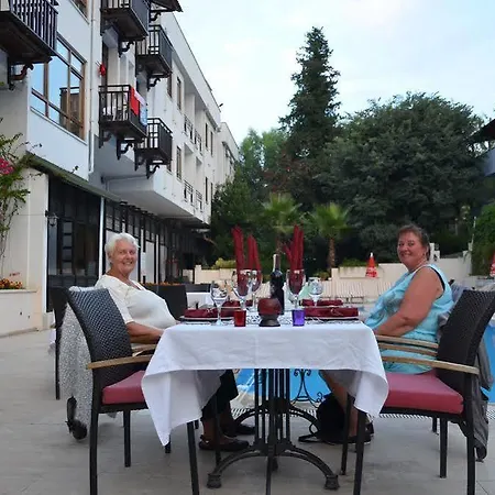 Melissa Moment Lejlighedshotel 4*