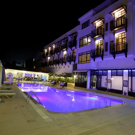 Melissa Moment Aparthotel 4*